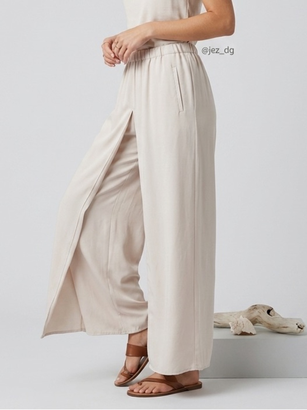 i147 ZARA Wide Leg Trousers